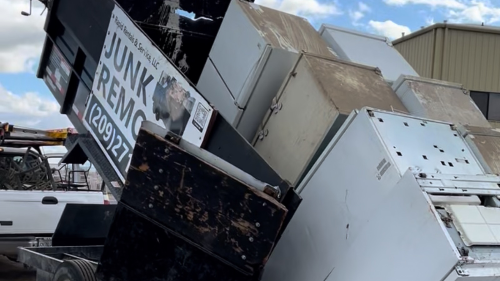 Appliance removal in Newman, California