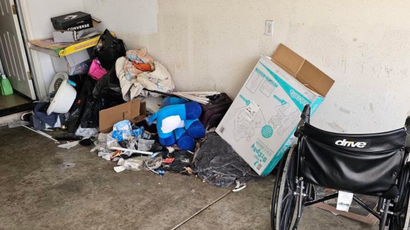 Attic Cleanout In Newman, California