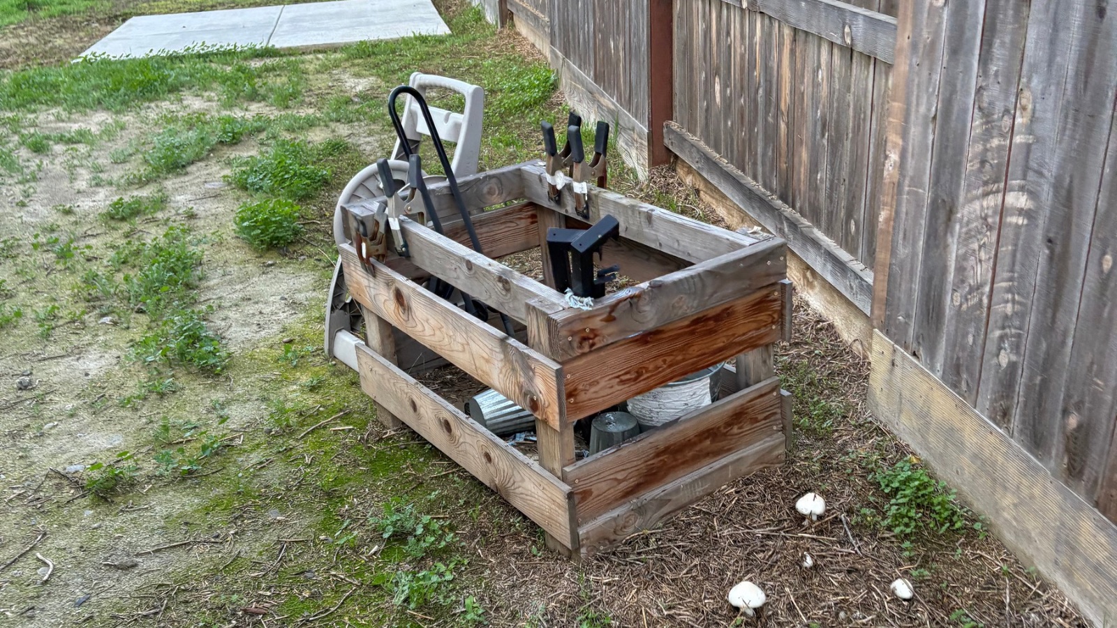 Bulky item pickup in Newman, California