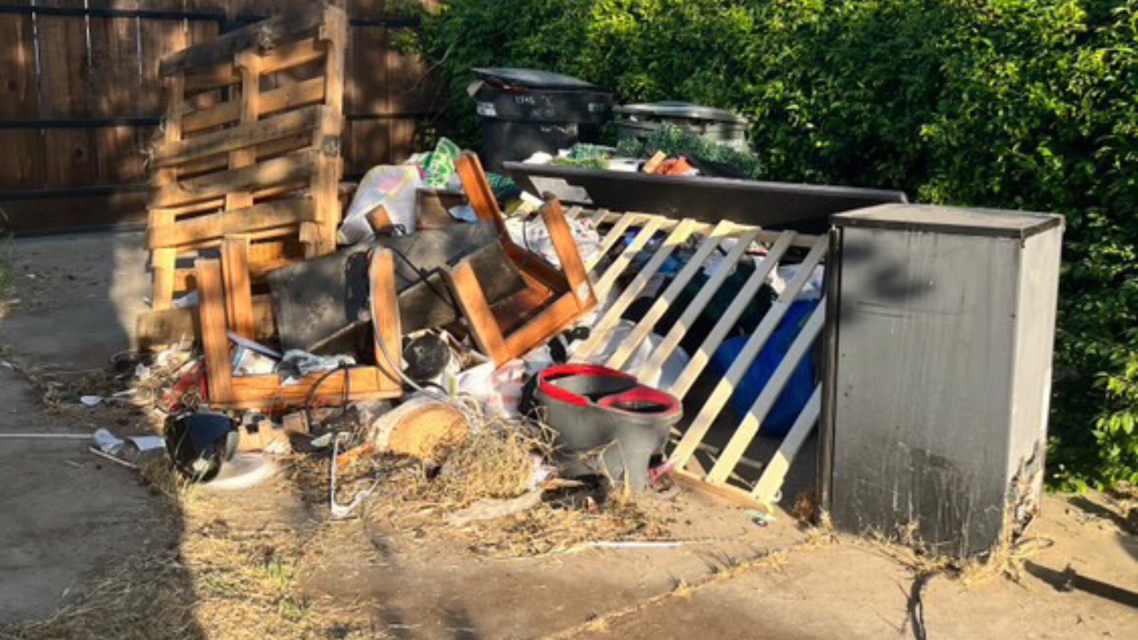 Demolition Debris Removal In Newman, California