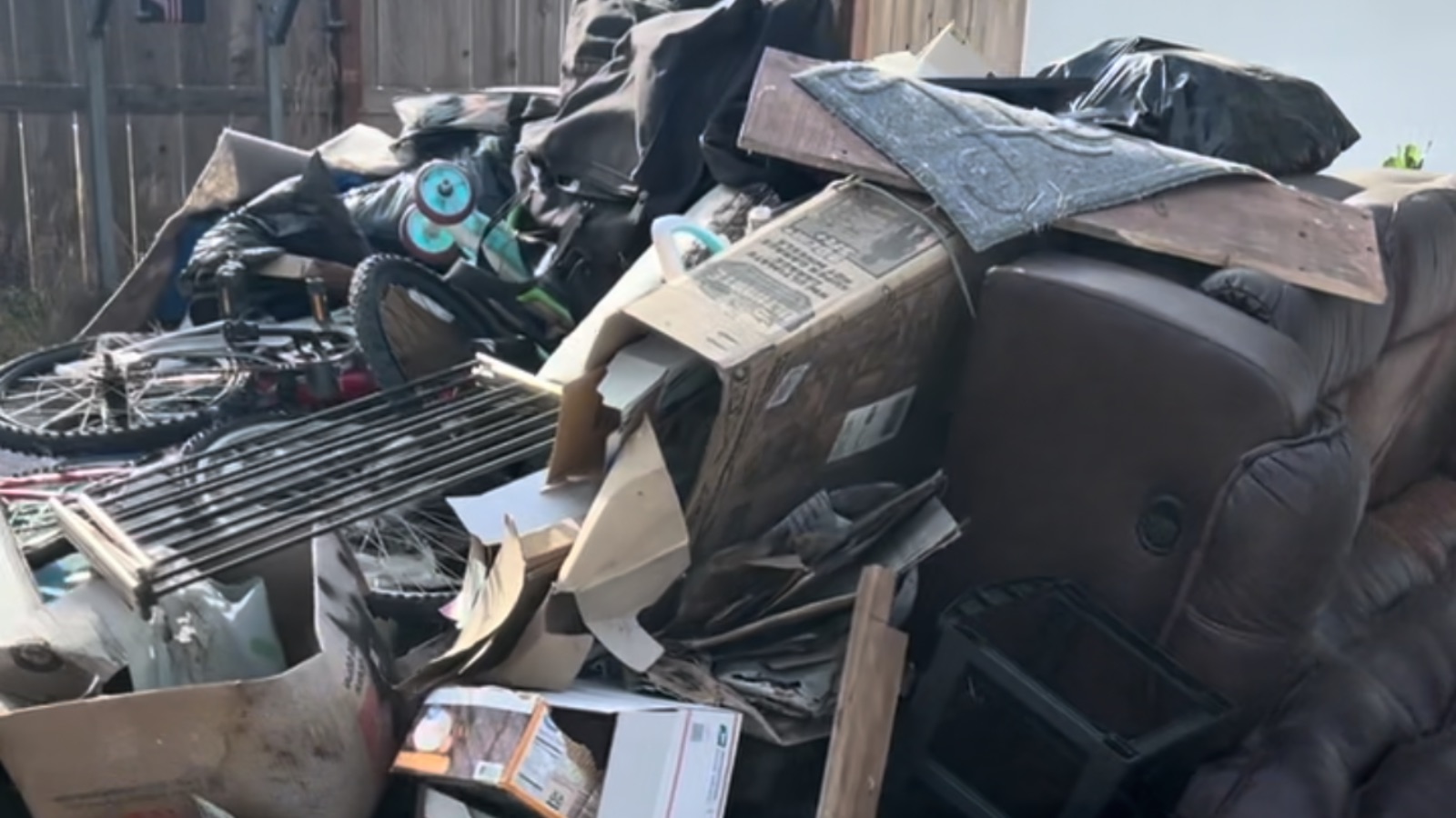 Eviction Cleanout In Newman, California