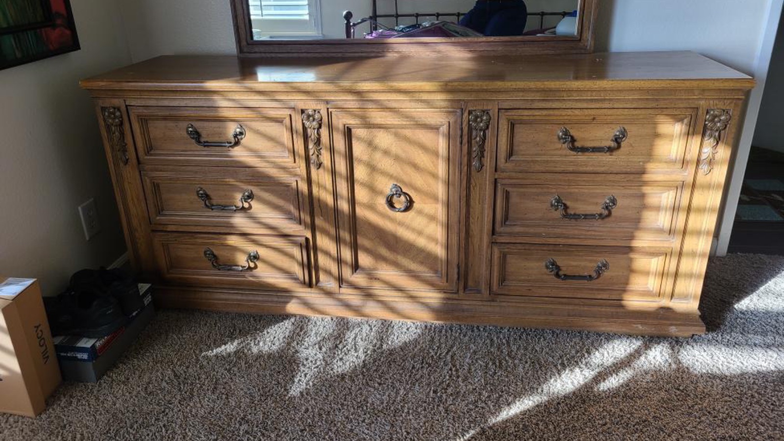 Furniture removal in Newman, California