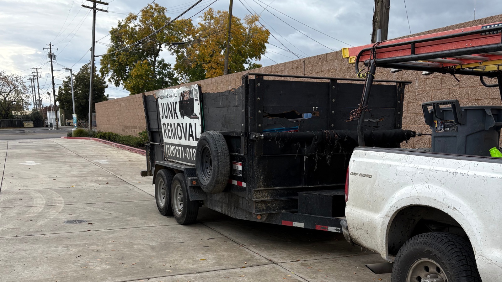 Light demolition in Newman, California