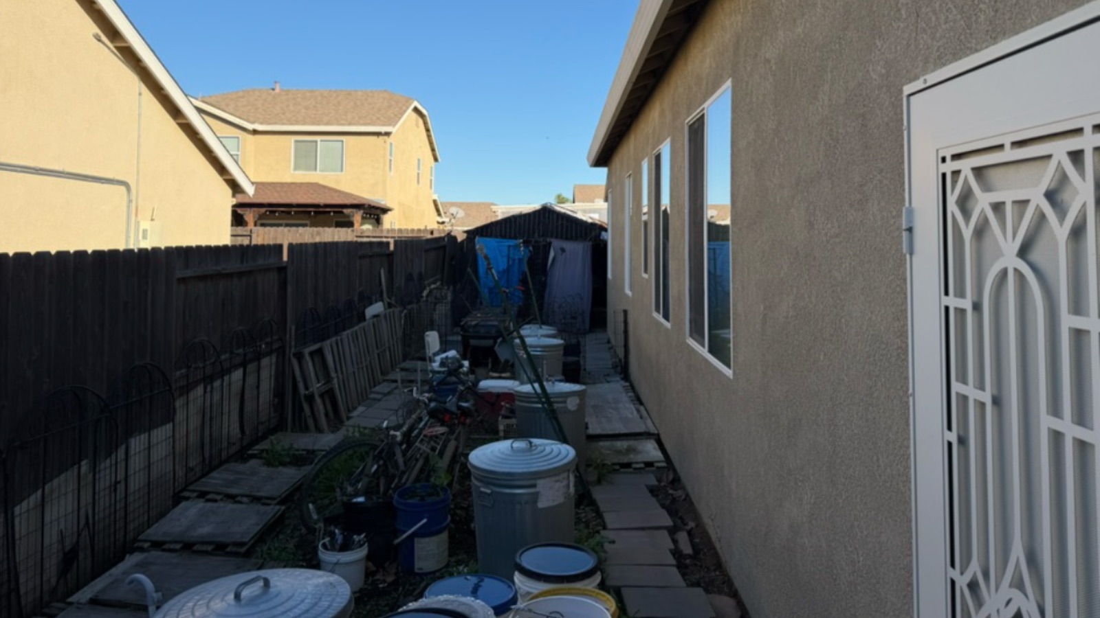 Junk removal in Diablo Grande, California
