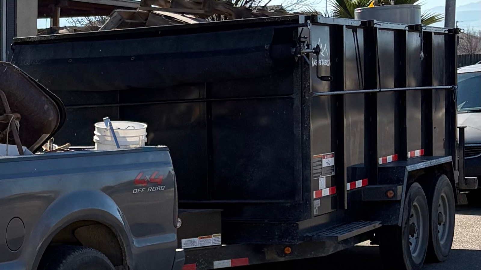 Junk removal in Diablo Grande, California