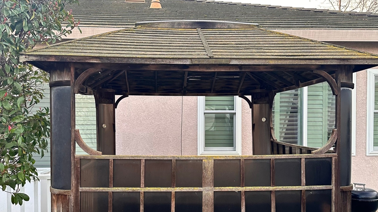 Gazebo Removal in Newman, California