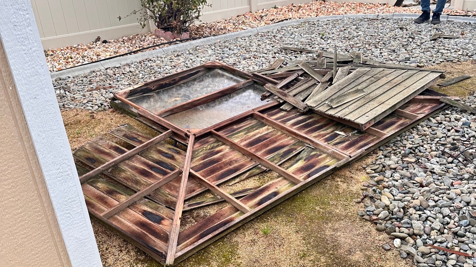 Gazebo Removal in Newman, California