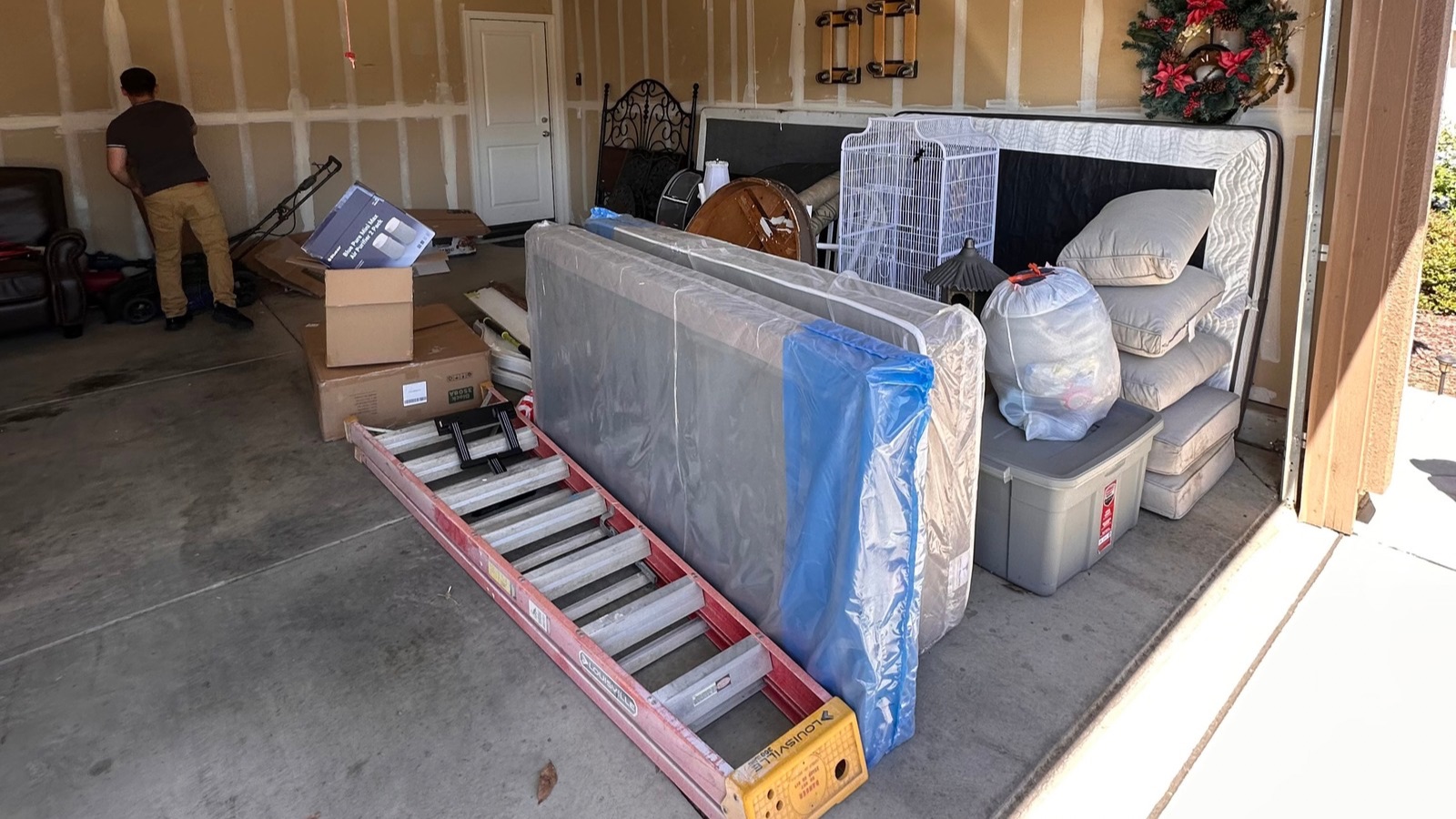 Property Cleanouts in Livingston, California