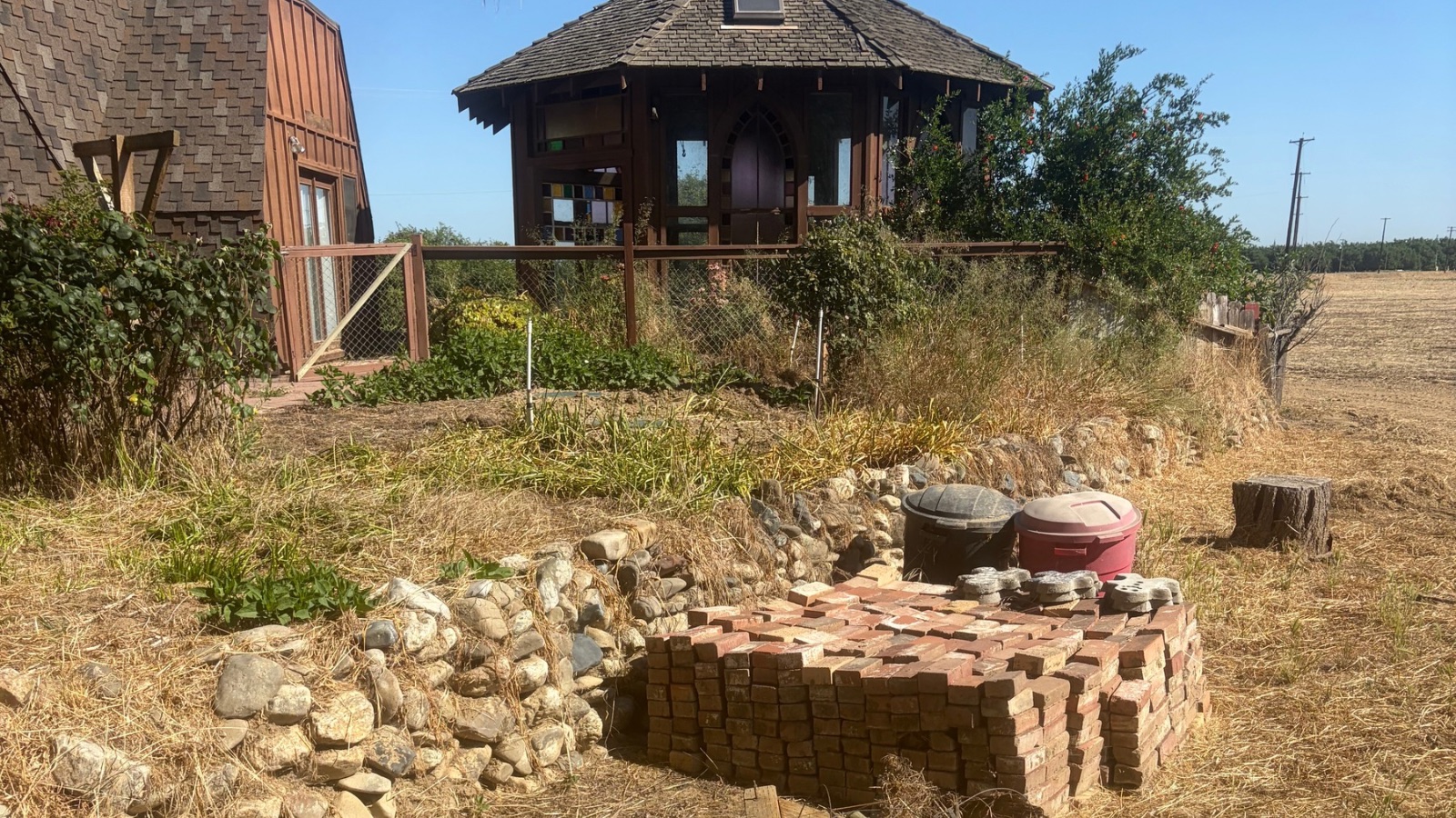 Property Cleanouts in Livingston, California